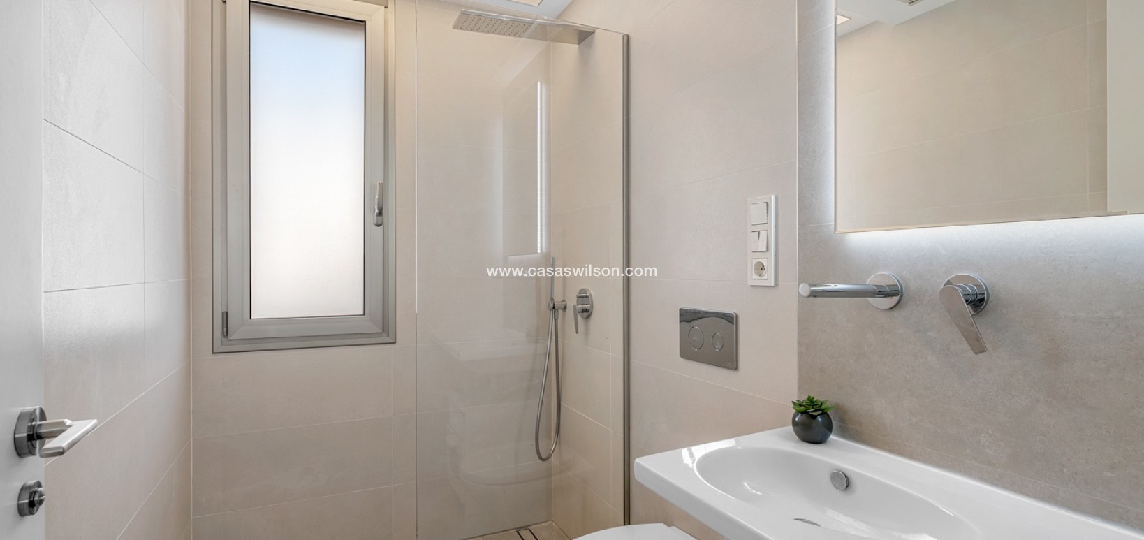 Sale - Villa - Orihuela Costa - Villamartín