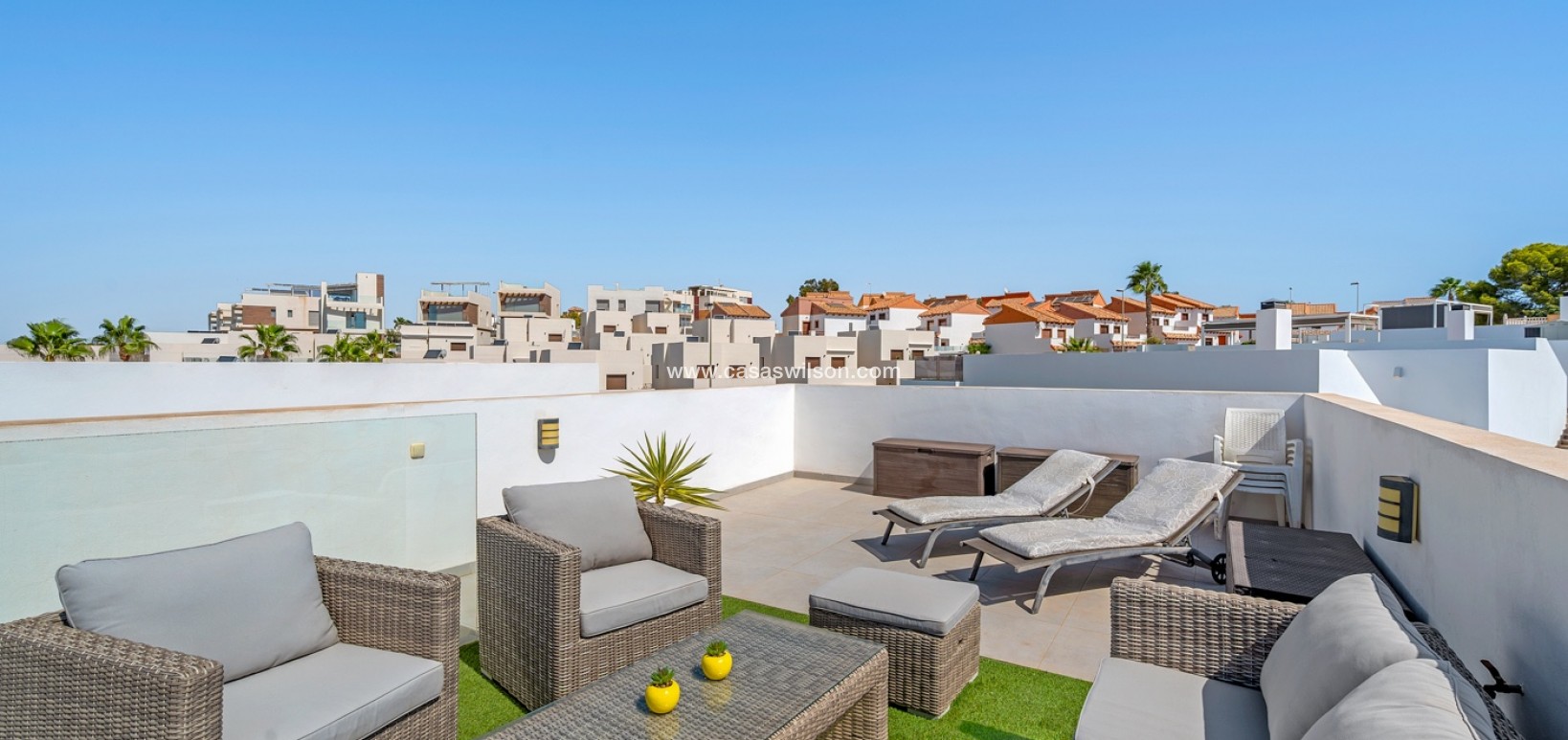 Sale - Villa - Orihuela Costa - Villamartín