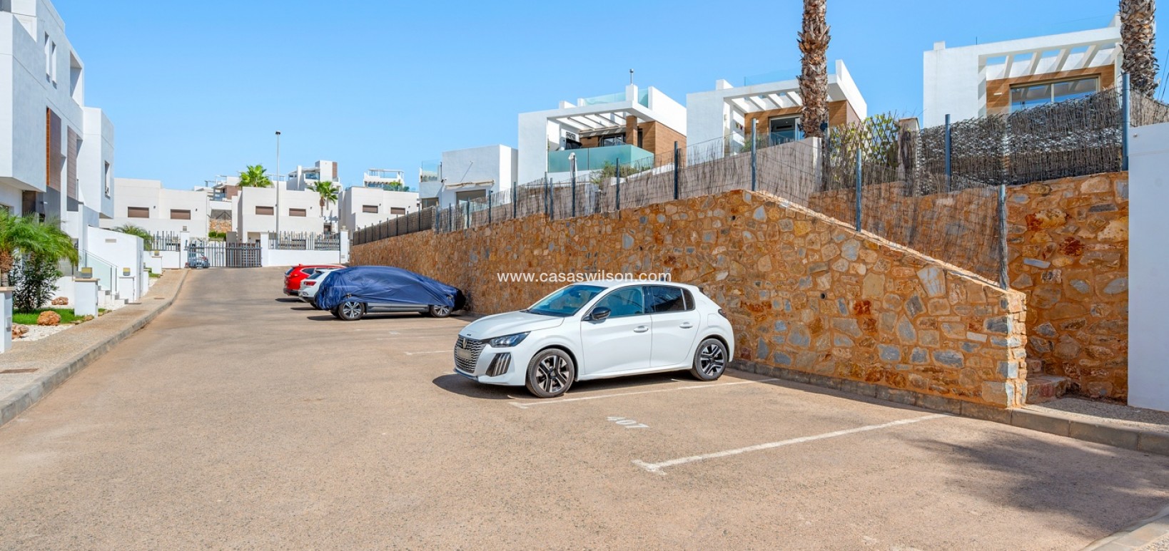 Sale - Villa - Orihuela Costa - Villamartín