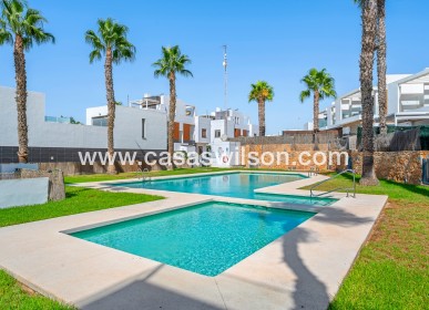 Sale - Villa - Orihuela Costa - Villamartín