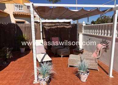 Sale - Villa - El Campo