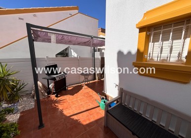 Sale - Villa - El Campo