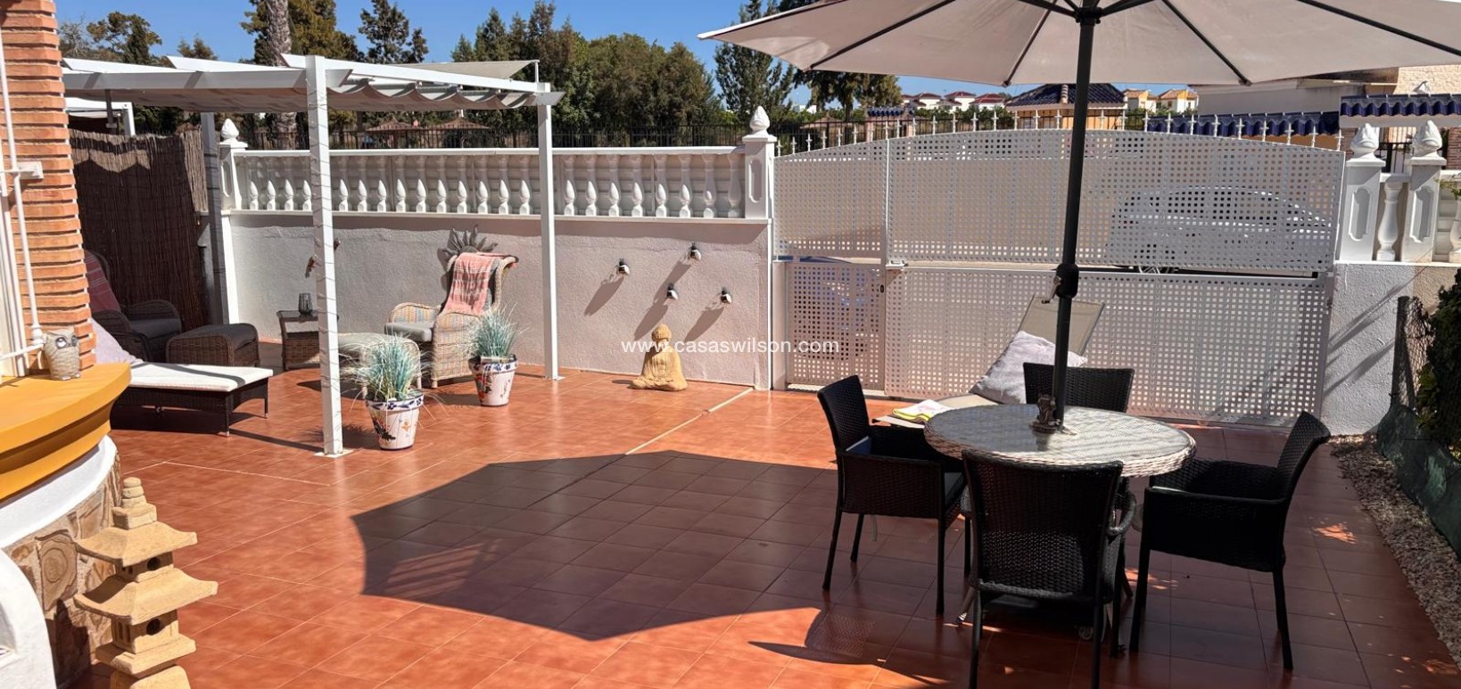 Sale - Villa - El Campo