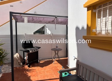 Sale - Villa - El Campo
