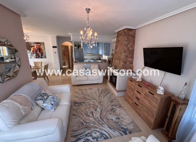 Sale - Villa - El Campo