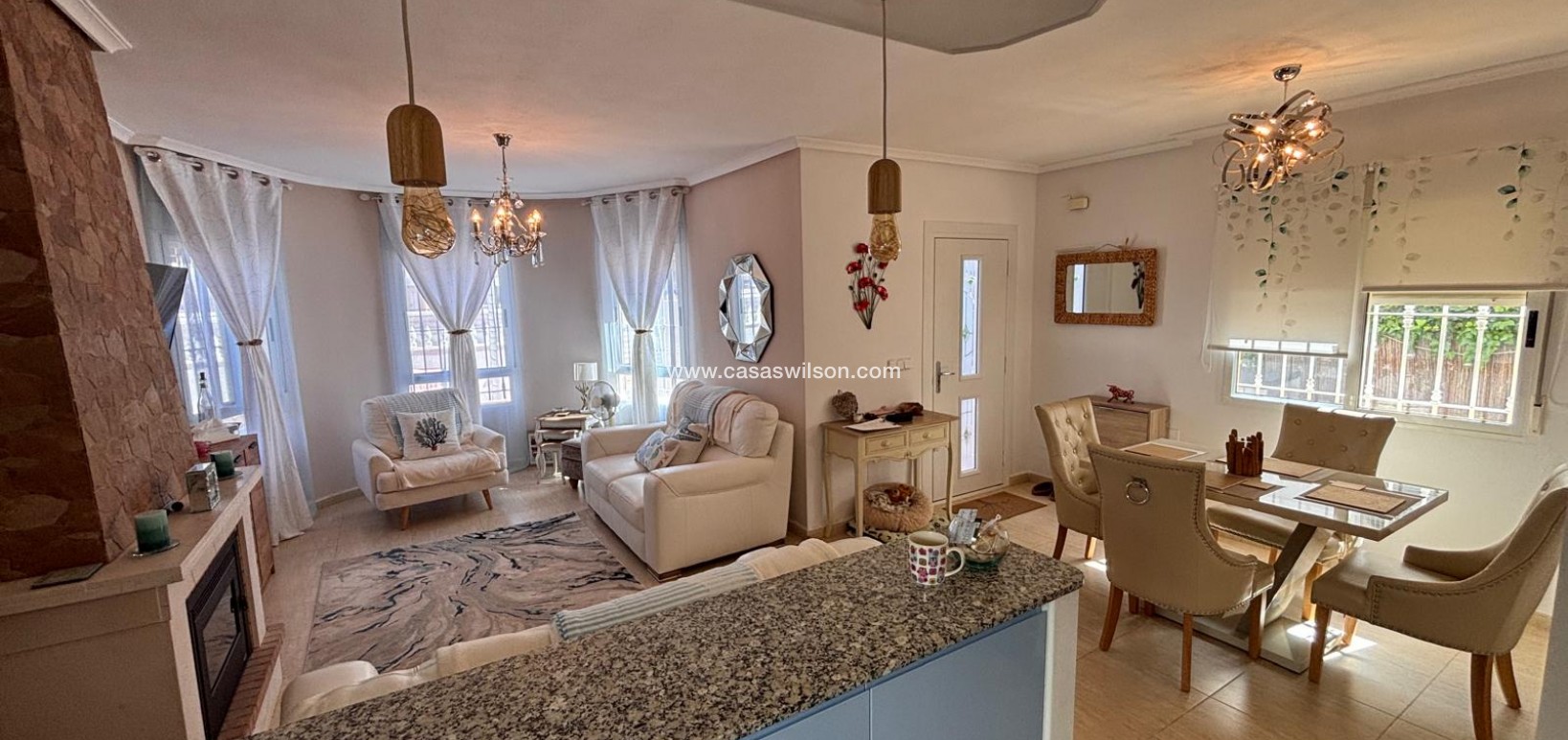 Sale - Villa - El Campo