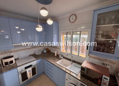 Sale - Villa - El Campo