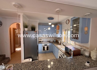 Sale - Villa - El Campo