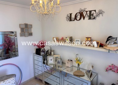 Sale - Villa - El Campo
