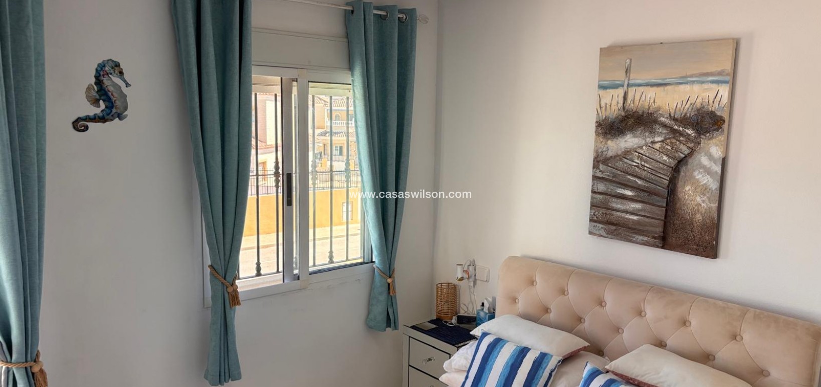 Sale - Villa - El Campo