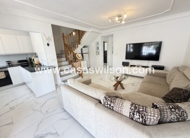 Sale - Villa - Villamartin - Villamartín