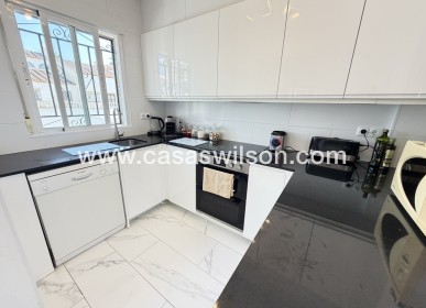 Sale - Villa - Villamartin - Villamartín