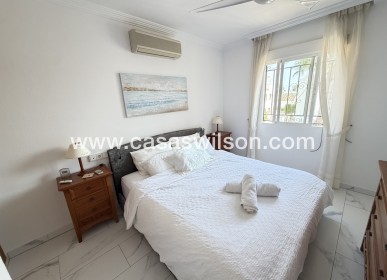 Sale - Villa - Villamartin - Villamartín