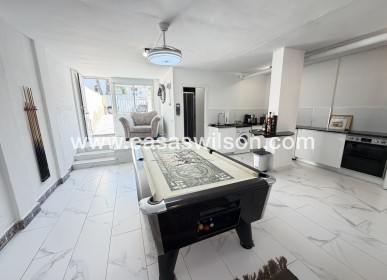 Sale - Villa - Villamartin - Villamartín