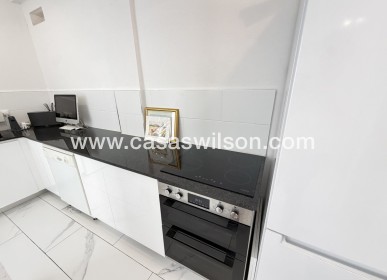 Sale - Villa - Villamartin - Villamartín