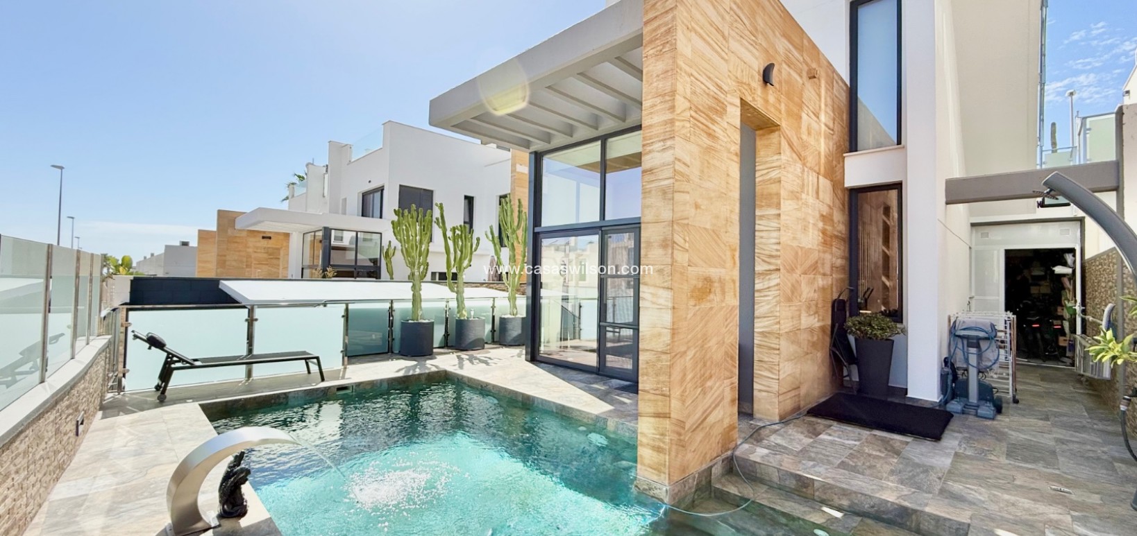 Sale - Villa - Orihuela Costa - 