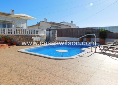 Sale - Villa - Torrevieja - San Luis