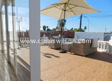 Sale - Villa - Torrevieja - San Luis