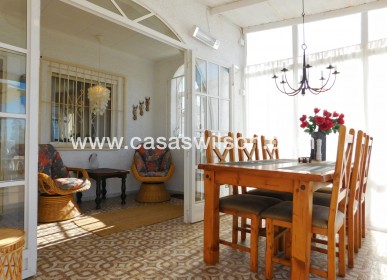 Sale - Villa - Torrevieja - San Luis