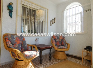Sale - Villa - Torrevieja - San Luis