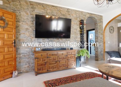 Sale - Villa - Torrevieja - San Luis
