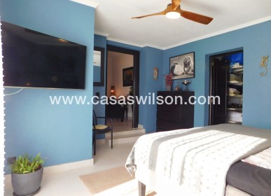Sale - Villa - Torrevieja - San Luis