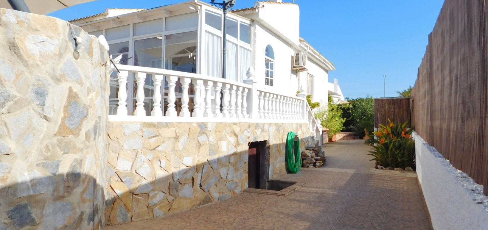 Sale - Villa - Torrevieja - San Luis
