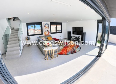 Sale - Villa - Algorfa - La Finca Golf