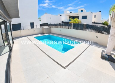 Sale - Villa - Algorfa - La Finca Golf