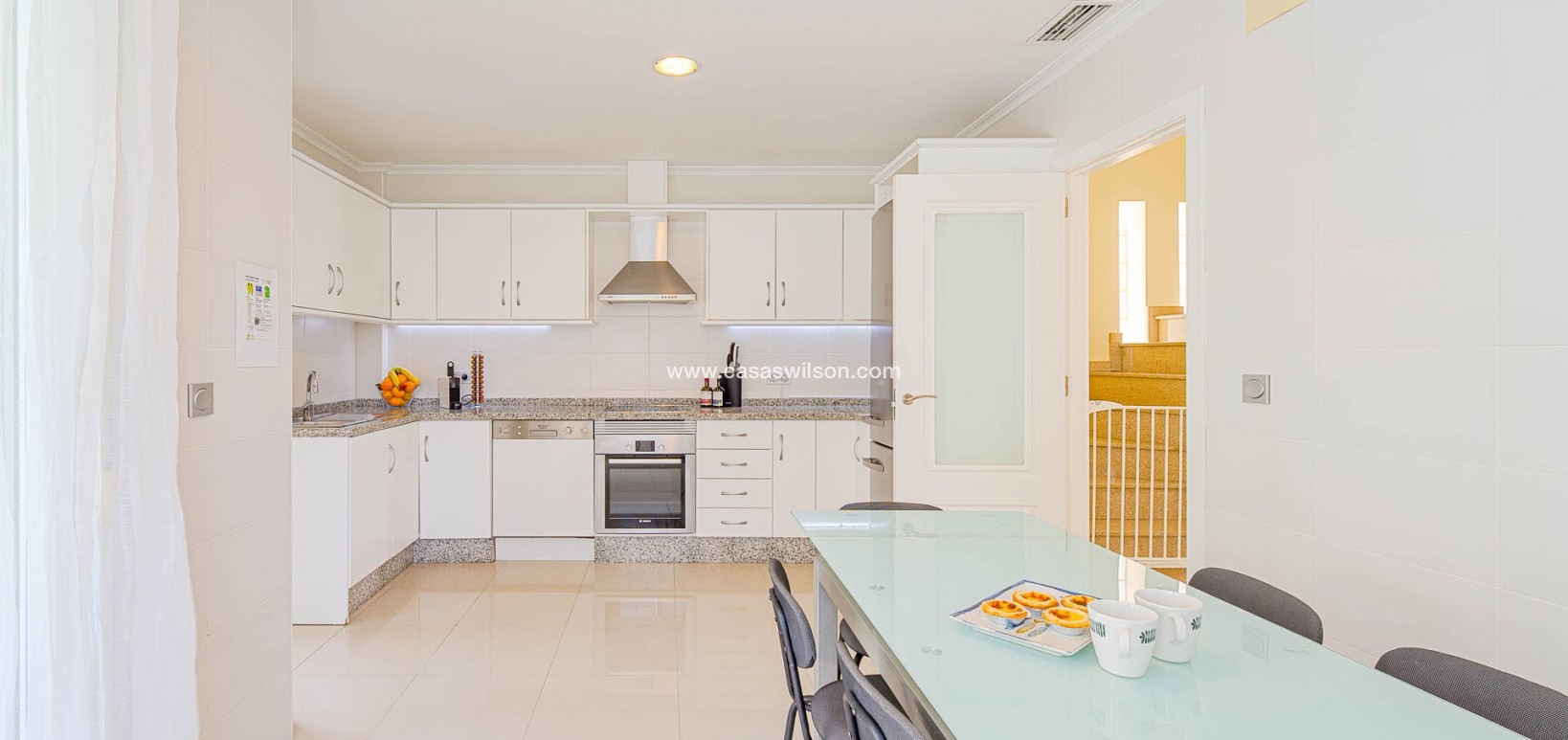 Sale - Villa - Alicante - El Campello