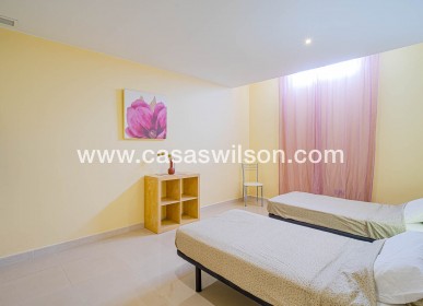Sale - Villa - Alicante - El Campello