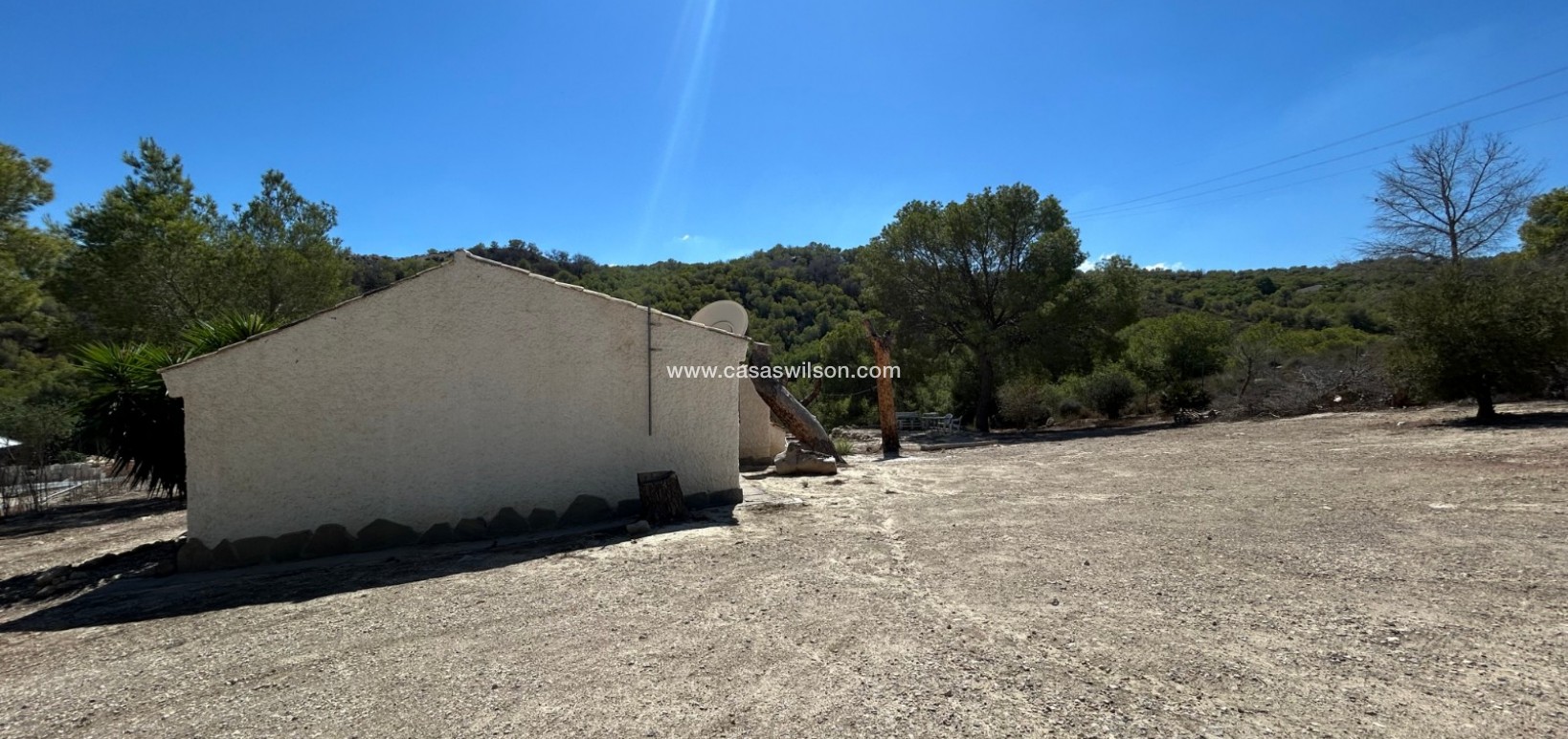 Sale - Country Property - 