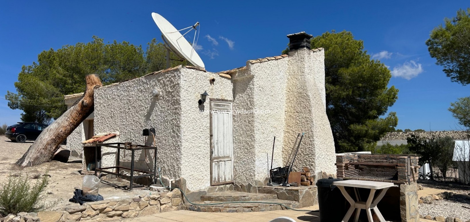 Sale - Country Property - 