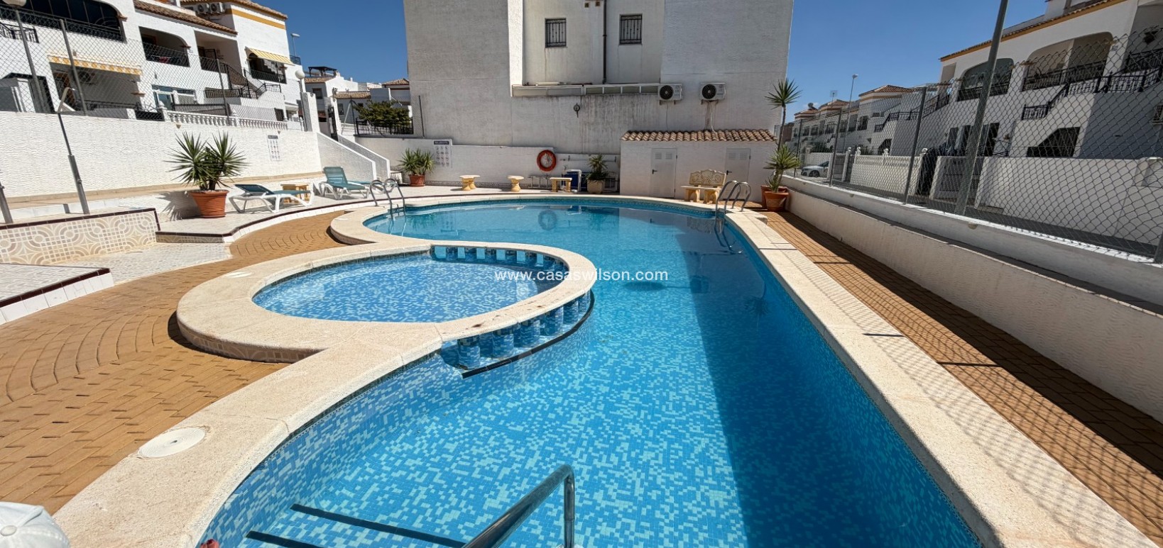Sale - Appartement - Orihuela - Entre Naranjos - Vistabella