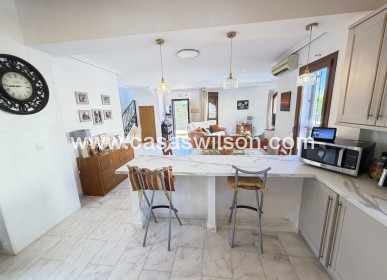 Sale - Villa - Algorfa - La Finca Golf