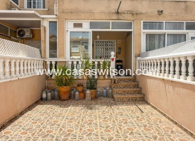 Sale - Townhouse - Torrevieja