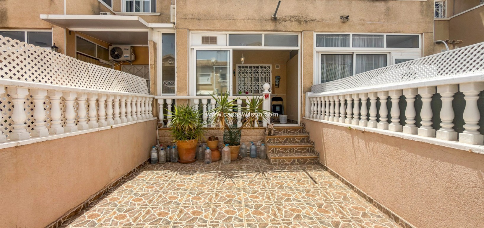 Sale - Townhouse - Torrevieja