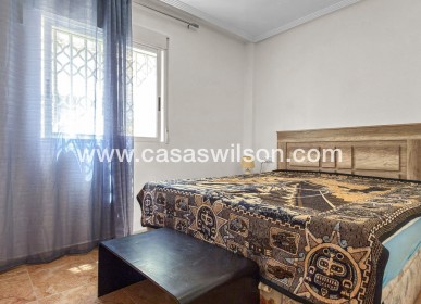 Sale - Townhouse - Torrevieja