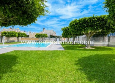 Sale - Townhouse - Torrevieja - La Siesta - El Salado -  Torreta