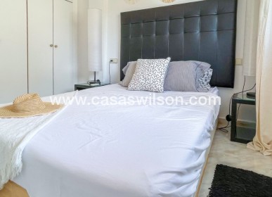 Sale - Townhouse - Torrevieja - La Siesta - El Salado -  Torreta