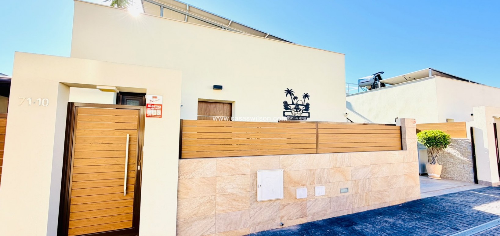 Sale - Villa - Los Montesinos - La Herada