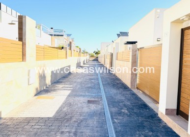 Sale - Villa - Los Montesinos - La Herada