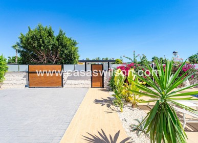 Sale - Villa - Ciudad Quesada - Doña Pena