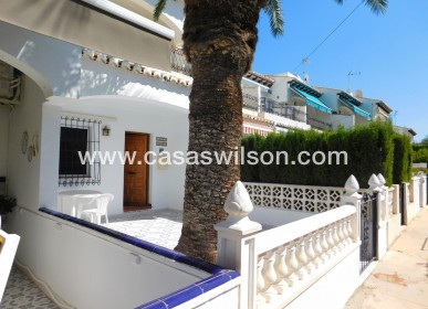 Sale - Townhouse - Torrevieja - Lago Jardin