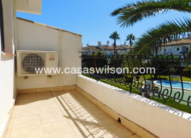 Sale - Townhouse - Torrevieja - Lago Jardin