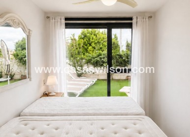 Sale - Apartment - Orihuela Costa - Punta Prima