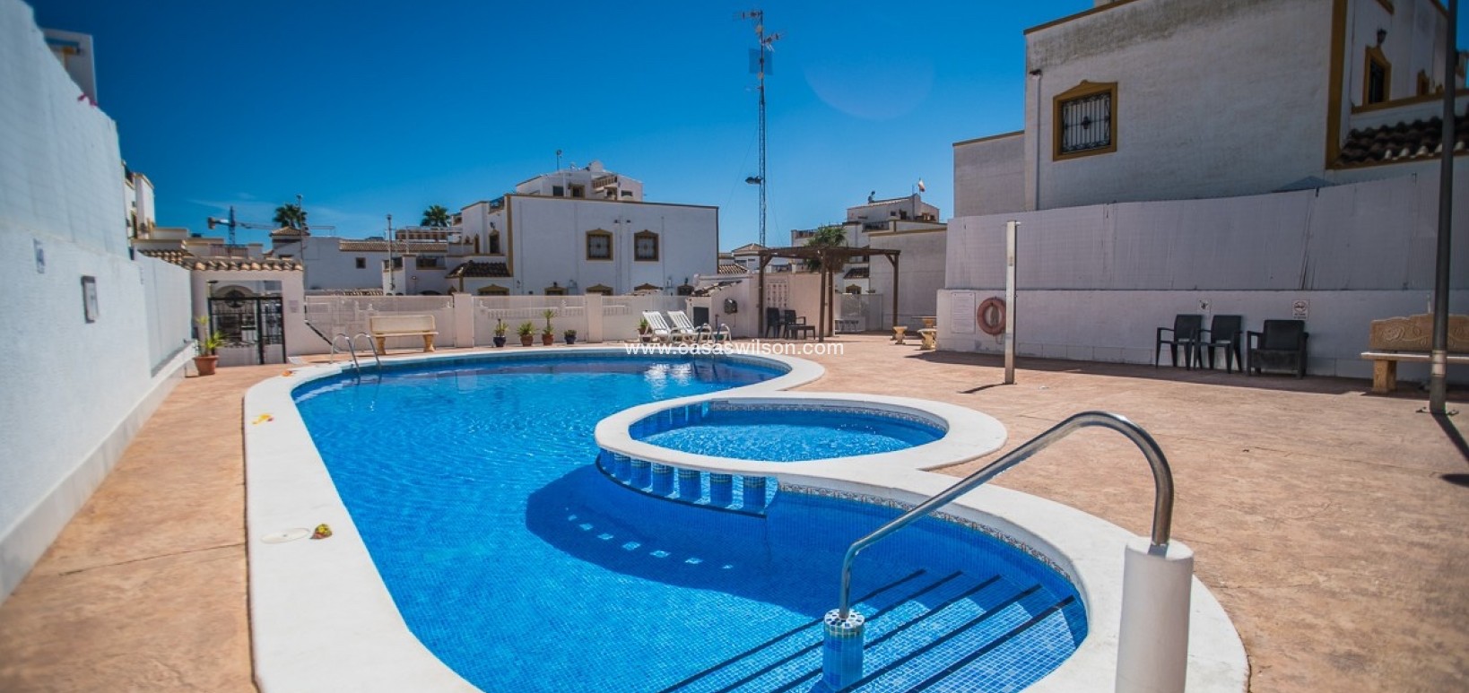 Sale - House - Vistabella Golf
