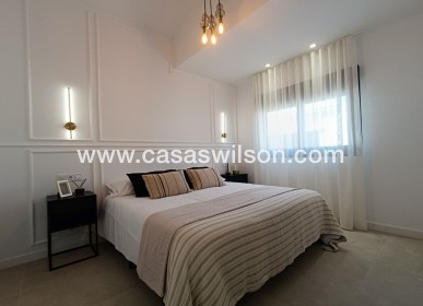Bestaande bouw - Villa - Torrevieja  La Siesta - El Chaparral