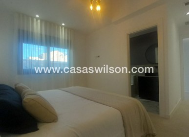 Bestaande bouw - Villa - Torrevieja  La Siesta - El Chaparral