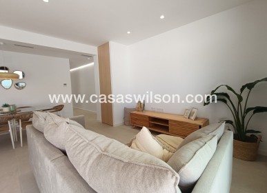 Bestaande bouw - Villa - Torrevieja  La Siesta - El Chaparral